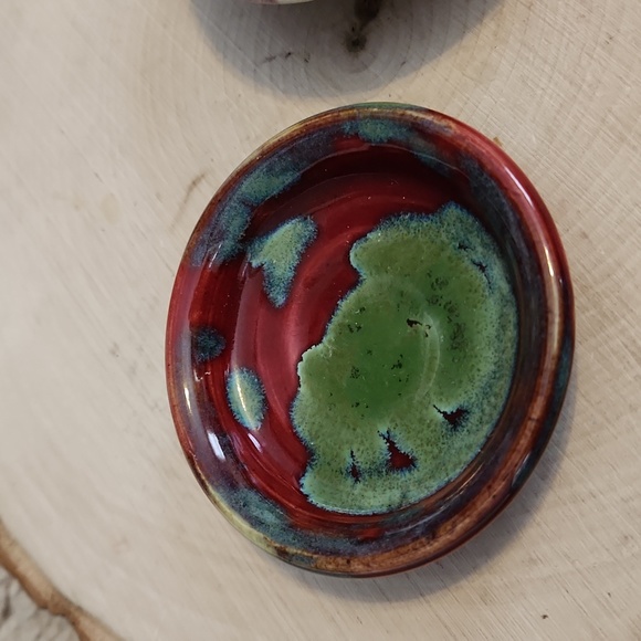 Small Pottery Dishes (2) Whitefish Pottery - Picture 2 of 5